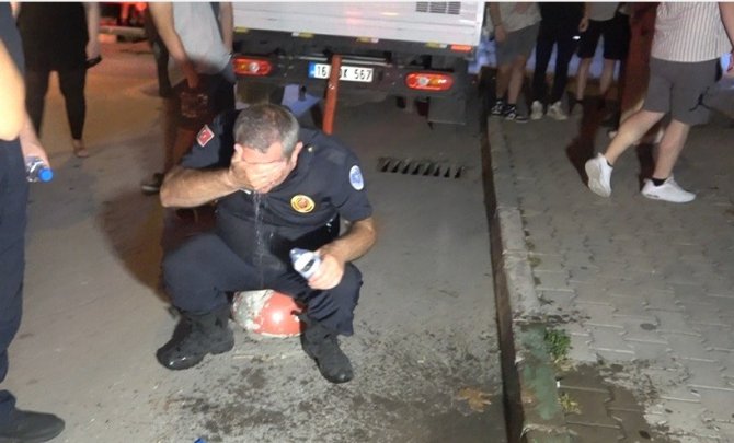 Toki̇’lerde Çıkan Yangında Bir İtfaiye Eri, 3 Vatandaş Dumandan Etkilendi