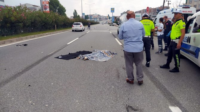 Bursa’da Karşıdan Karşıya Geçmek İsteyen Adam Aracın Altında Kalarak Hayatını Kaybetti