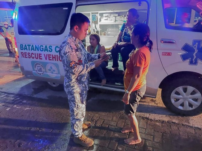 Filipinler’de 82 Kişinin Bulunduğu Feribotta Yangın