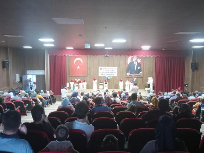 Gediz’de Yaz Kur’an Kursu Kapanış Programı
