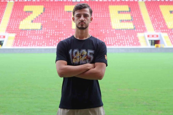 Göztepe, Mesut Kesik’i Kiraladı