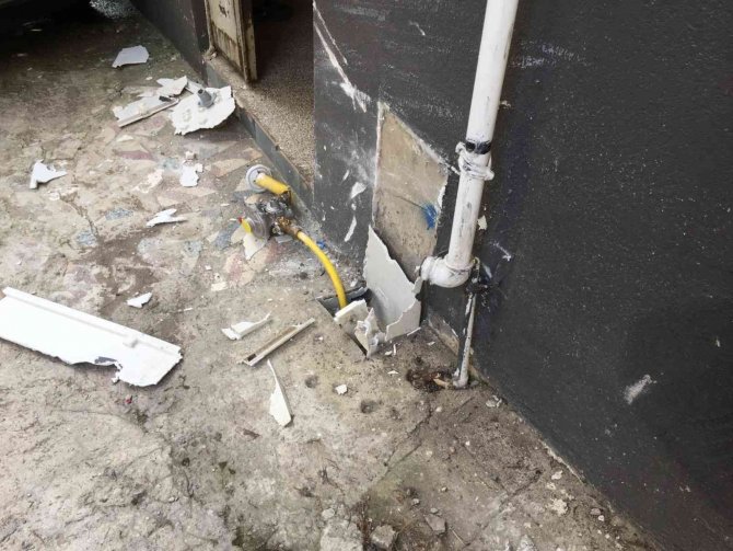 Ordu’da Otomobil Evin Duvarına Çarptı