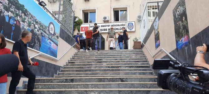 İ̇nternetteki Satış Siteleri Üzerinden 109 Kişiyi Yaklaşık 5 Milyon Tl Dolandıran 12 Şüpheli Adliyeye Sevk Edildi
