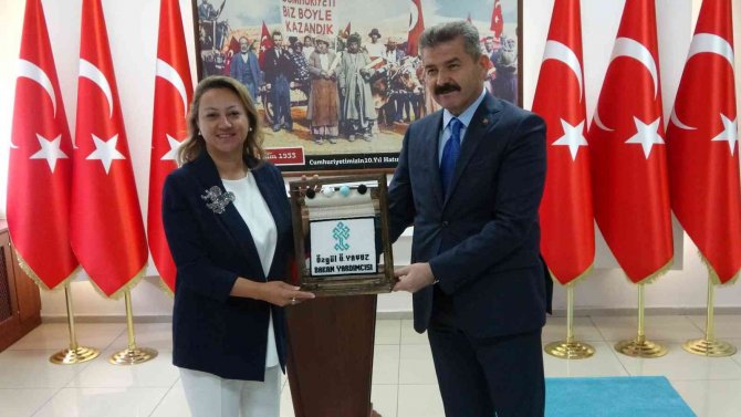 Bakan Yardımcısı Yavuz, Uşak’ta Kurtuluş Etkilerine Katıldı