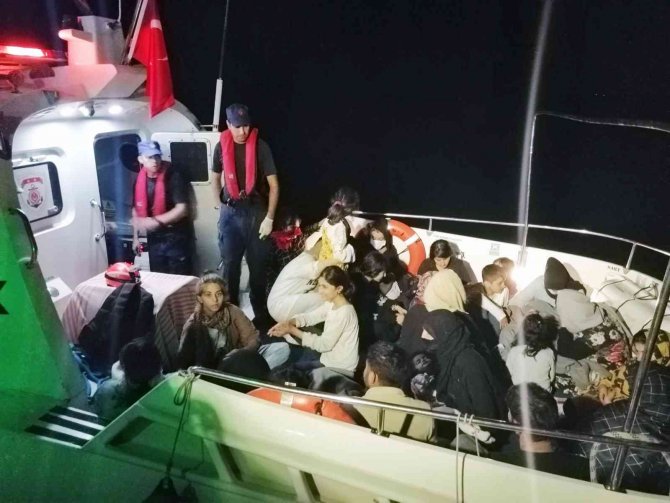 Muğla’da 104 Düzensiz Göçmen Kurtarıldı