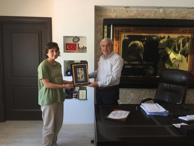 Çevreci Öğrenci Ödüllendirildi