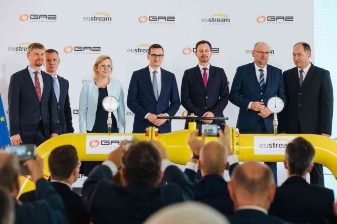 Polonya Başbakanı Morawiecki: "Bu Bir Barış Boru Hattı"