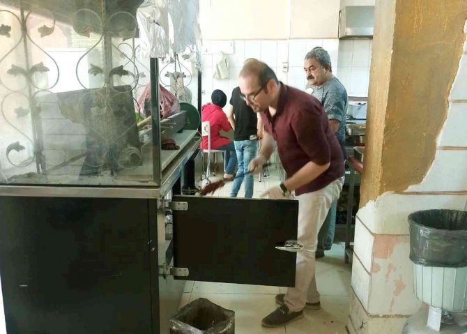 Şanlıurfa’da El Konulan Tarihi Geçmiş Ürünler İmha Edildi