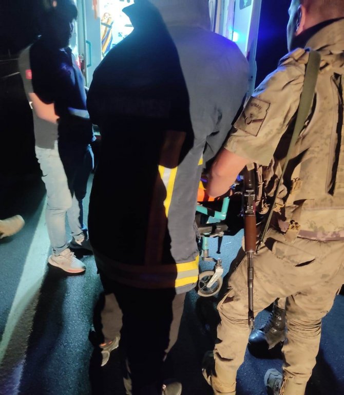 Çaldıran’da Trafik Kazası: 4 Yaralı
