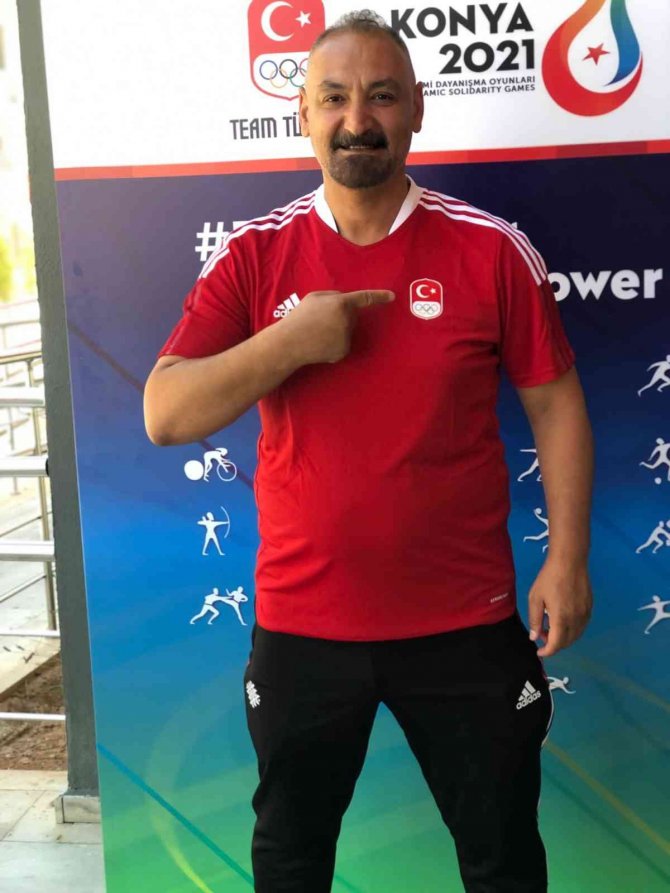 Diyarbakırlı Milli Antrenöre Büyük Onur