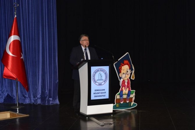 Zbeü Çocuk Üniversitesi Mezunlarını Verdi