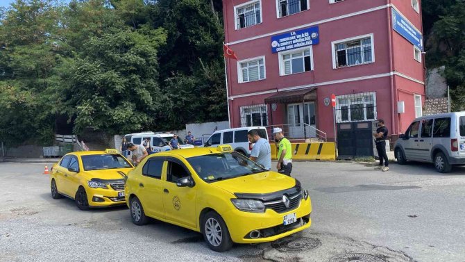 Ticari Taksilere Uygulama Yapıldı