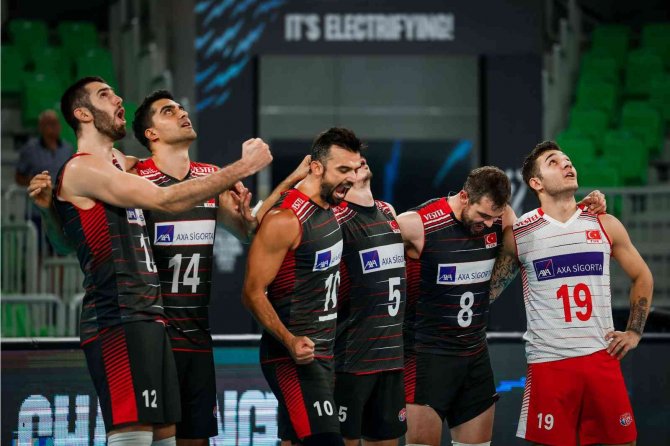 Fıvb Dünya Şampiyonası: Türkiye: 3 - Çin: 0