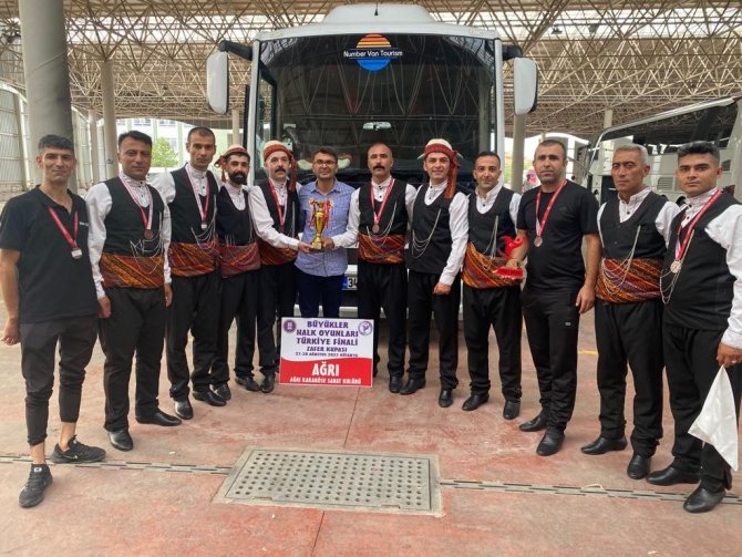 Ağrı Halk Eğitim Merkezi Türkiye Üçüncüsü Oldu