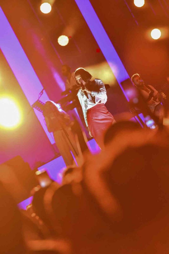 Başkentte Zeynep Bastık İle 30 Ağustos Zafer Bayramı Coşkusu