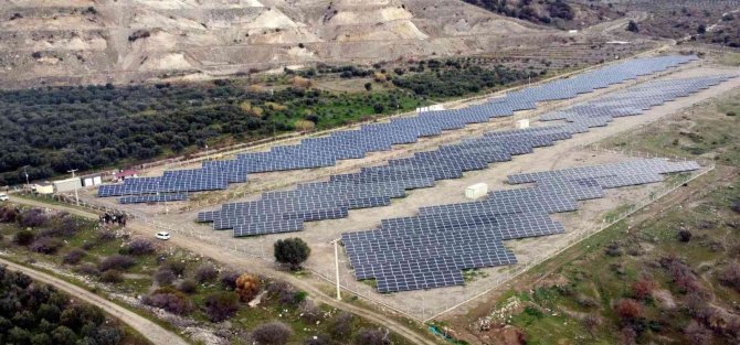 Güneş Enerji Santrali Belediyenin Borçlarını Sıfırladı