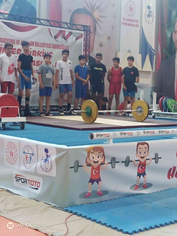 Aydınlı Çelebi Karataş, Türkiye Şampiyonu Oldu