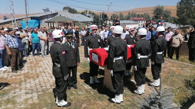 97 Yaşındaki Kore Gazisi Son Yolculuğuna Uğurlandı