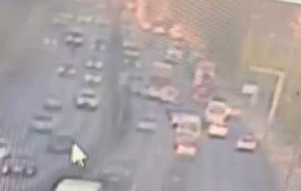 İ̇zmir’de Savcı Ve Kızlarının Yaralandığı Kaza Anı Kamerada