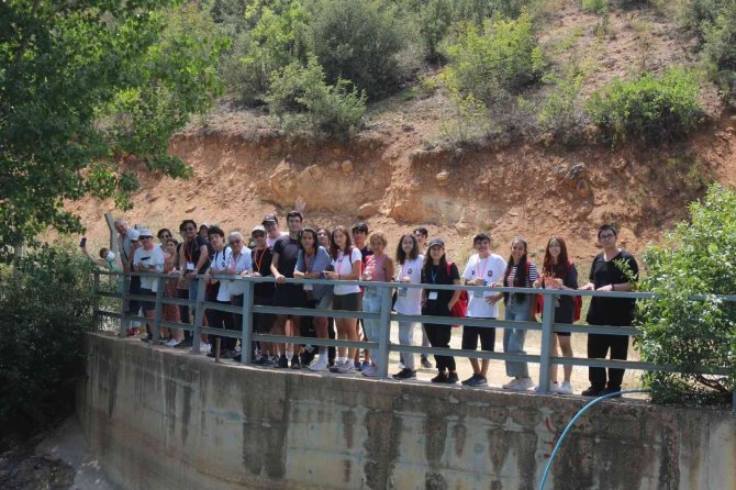 Liseliler Çal’ın Güzelliklerini Yerinde Gördü