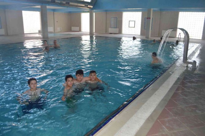 Şifa Arayanların Uğrak Yeri Oldu