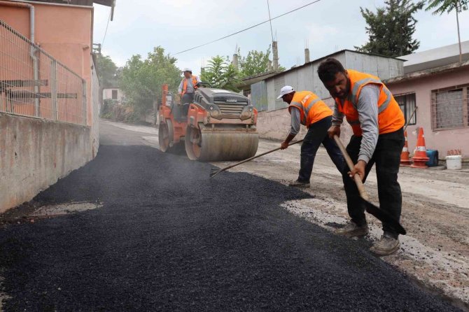 288 Ton Asfalt Serildi