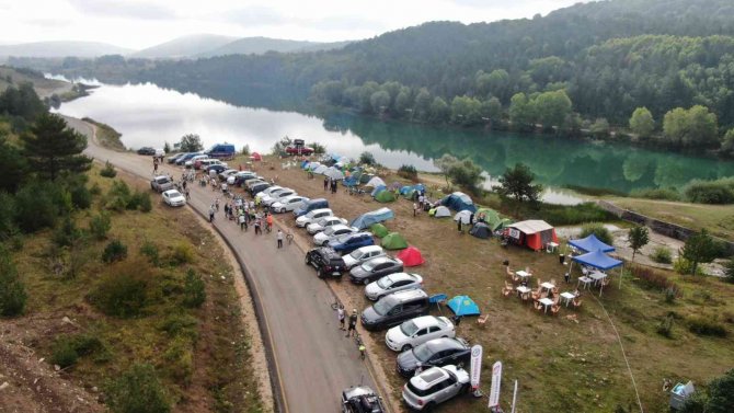 Bisiklet Severler Hem Spor Yapıyor Hem De İlçeyi Tanıyor