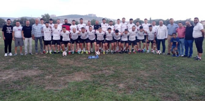 Süper Amatör’de Moymulspor Top Başı Yaptı