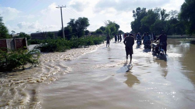 Pakistan’da Sel Felaketi: Son 24 Saatte 45 Ölü, 113 Yaralı