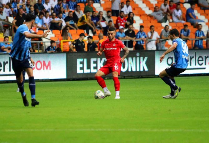 Spor Toto Süper Lig: Adana Demirspor: 1- Ümraniyespor: 0 (İ̇lk Yarı)