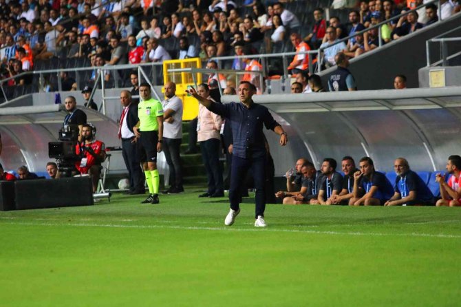 Spor Toto Süper Lig: Adana Demirspor: 1- Ümraniyespor: 0 (İ̇lk Yarı)
