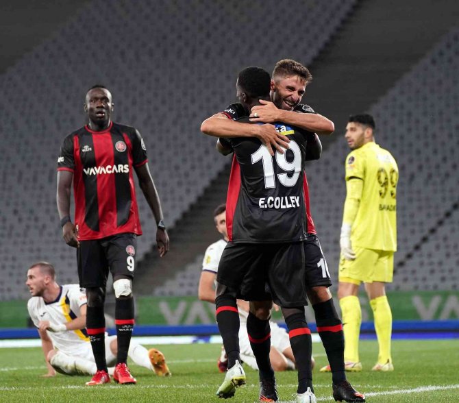Spor Toto Süper Lig: Fatih Karagümrük: 4 - Mke Ankaragücü: 1 (Maç Sonucu)