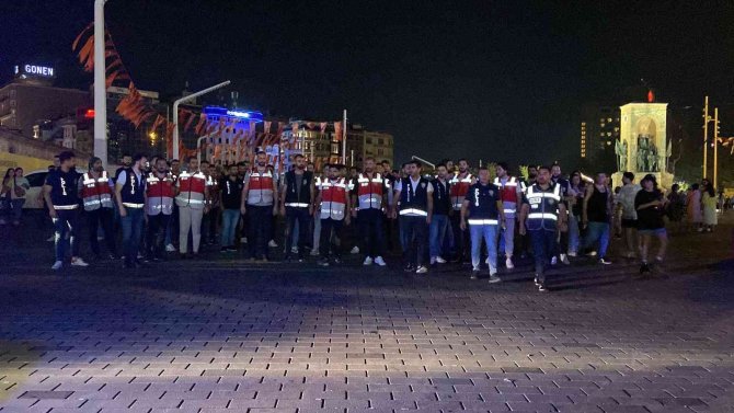 Beyoğlu’nda 200 Polisin Katıldığı Geniş Çaplı Asayiş Uygulaması