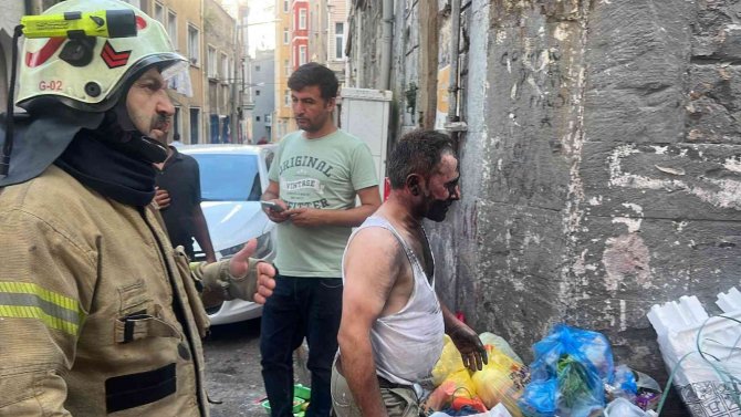 Beyoğlu’nda Korkutan Patlama