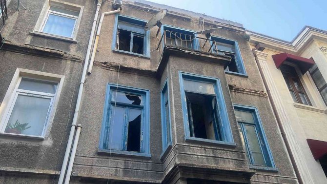 Beyoğlu’nda Korkutan Patlama