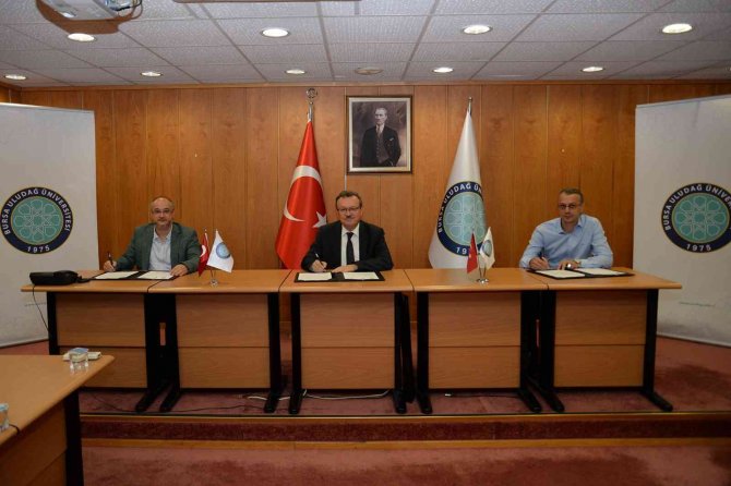 Bi̇m’den Buü Öğrencilerine Staj Ve İşyeri Uygulama Eğitimi Desteği