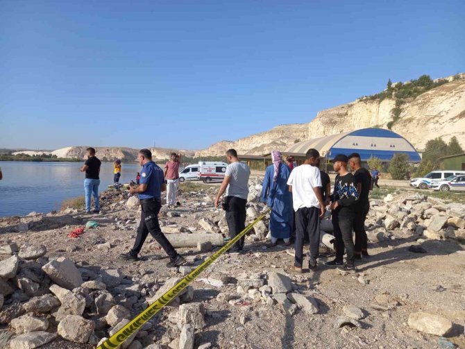 Fırat Nehri’ne Giren Çocuk Boğuldu