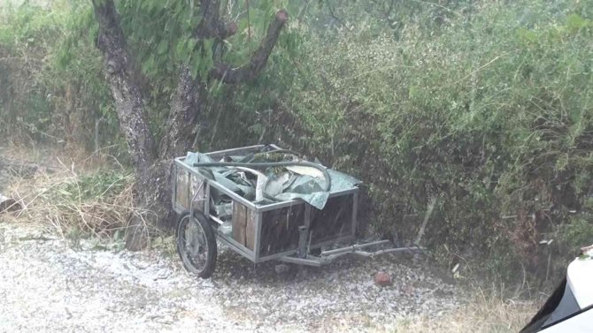 Çorum’a Ceviz Büyüklüğünde Dolu Yağdı