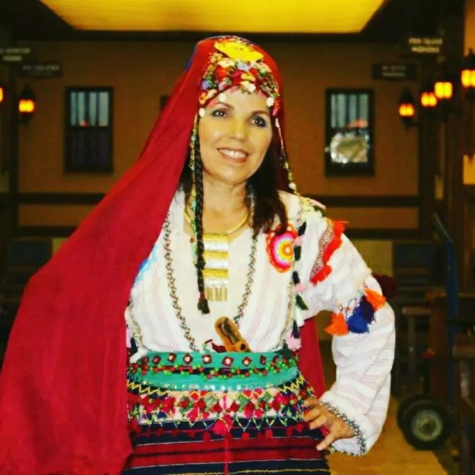 Eskişehir Anadolu Bacıları Tiyatro Grubu, Ahlat’ta Beğeni Topladı