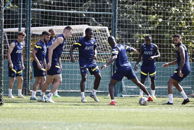 Fenerbahçe, Konyaspor Maçı Hazırlıklarını Sürdürdü