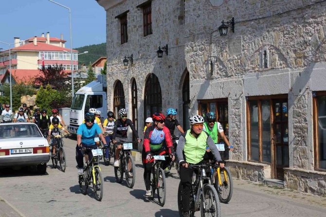 2. Bisiklet Festivali 65 Kilometrelik Etapla Tamamlandı