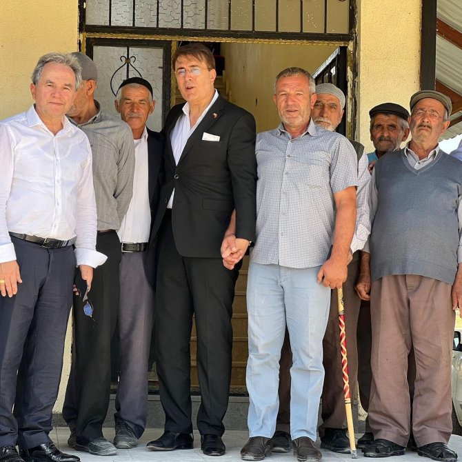 Aydemir’den ‘Sahada İ̇lçe Buluşmaları’