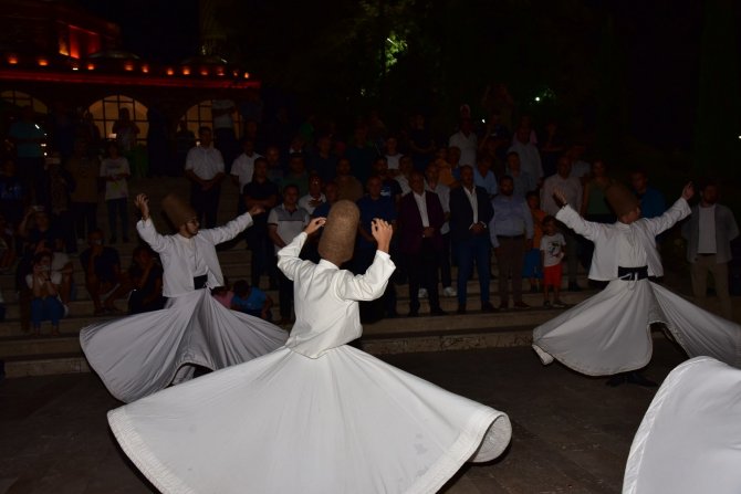 Başkan Ergün, Büyükşehir Semazenlerinin Gösterisini İzledi