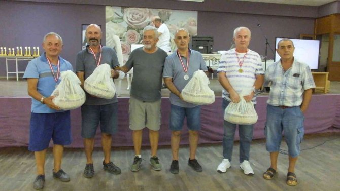 Balıkesir’de Hoş Geldiniz Briç Turnuvası İlgi Gördü