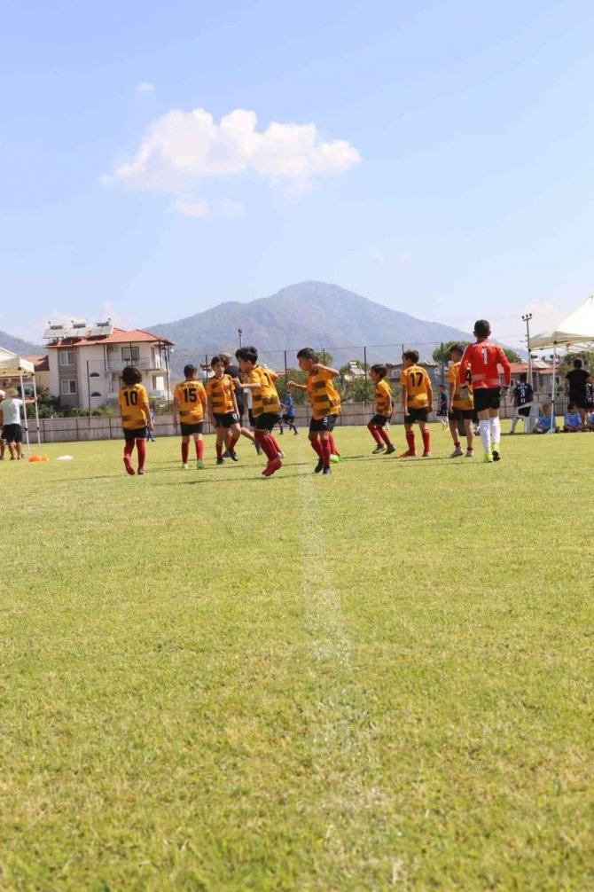 Dörtyıldız Spor’dan Altyapı Atağı