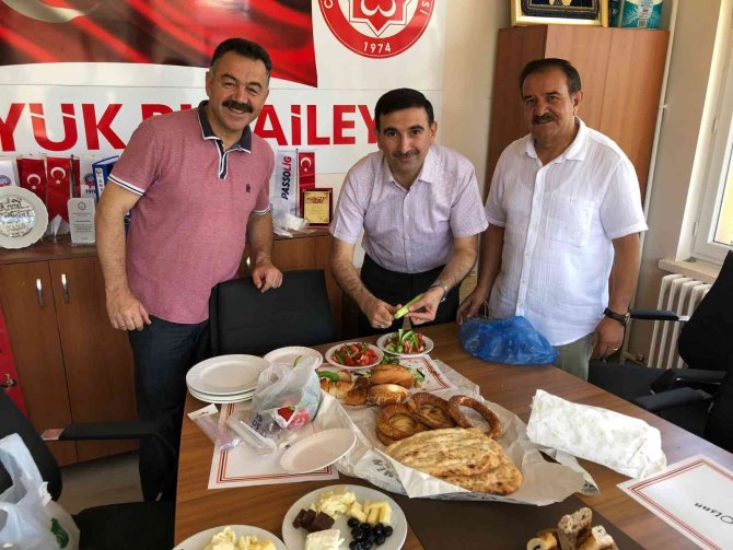 Belediye Başkanvekili Topgül, Tsyd Yönetimi İle Bir Araya Geldi