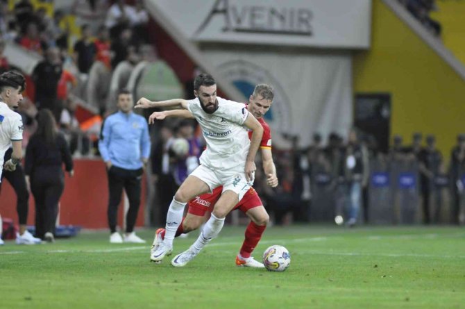 Spor Toto Süper Lig: Kayserispor: 3 - Giresunspor: 0 (Maç Sonucu)