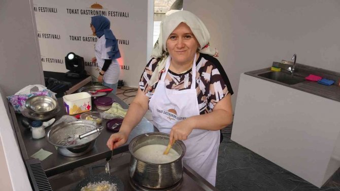 Gastronomi Festivalinde Yöresel Lezzetler Yarıştı