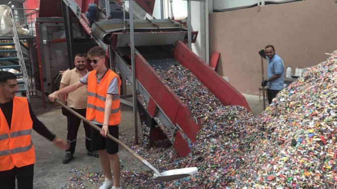 Geri Dönüşüme Çözüm İçin 5 Ülkenin Gençleri Kırıkkale’de Buluştu