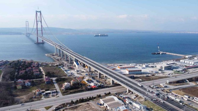 1915 Çanakkale Köprüsü’nden 2 Milyondan Fazla Araç Geçti